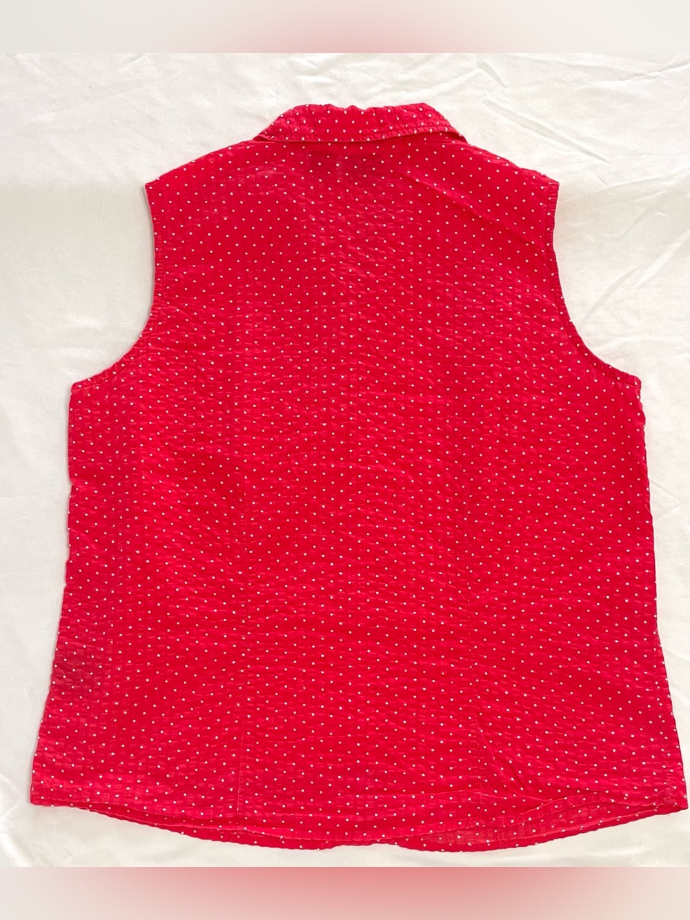 Retro Polkadot Button-Up Sleeveless Top by ERIKA Women’s Large Red White Collar - Picture 3 of 3